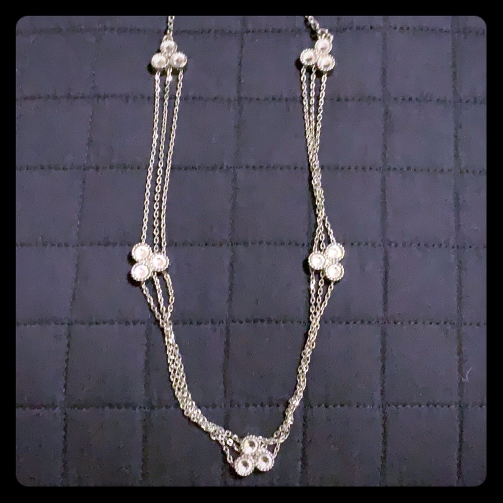 Lia Sophia silver sparkles necklace